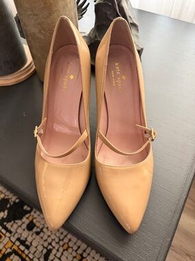 kate spade Beige Patent Leather Mary Jane Pumps